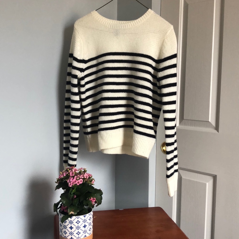 Forever 21// striped sweater